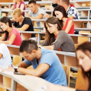 Quais são as vantagens do TOEFL test?